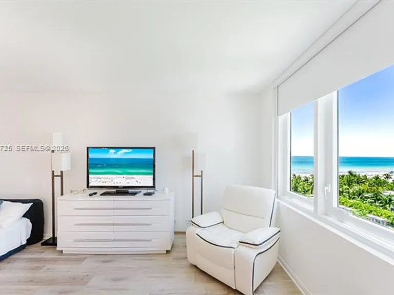 2301 Collins Ave #804 — Photo 10