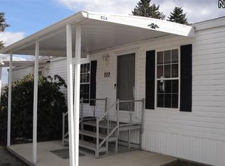 111 Cherokee Ln, Creston, OH 44217