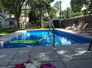 3185 Lake Johanna Blvd, Arden Hills, MN 55112