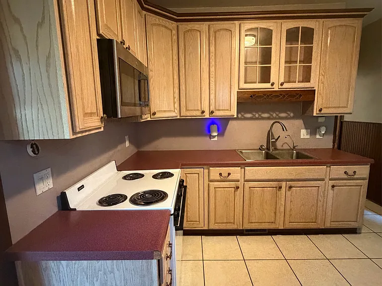 610 N Sycamore St #1 — Photo 22