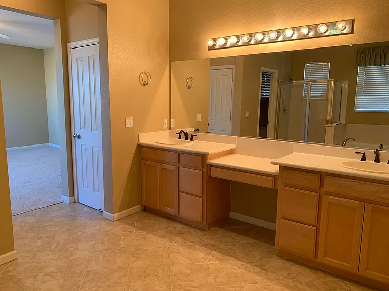5426 Benttree Way — Photo 14