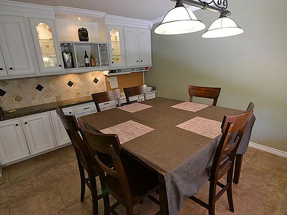 3rd image of 16118 Charter Rock Dr