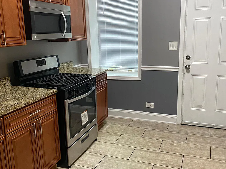 7047 S Yale Ave #1 — Photo 9