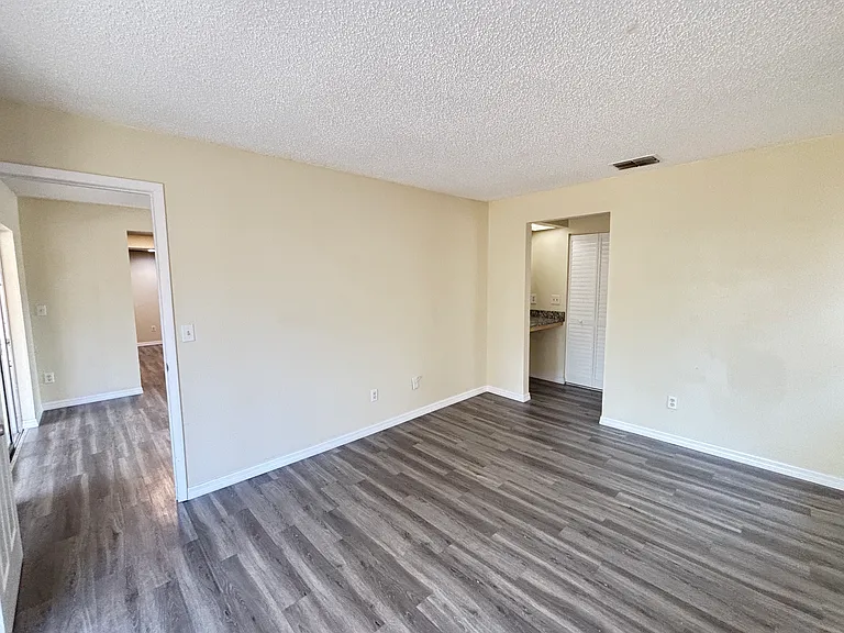 2665 Wildwood Ln — Photo 17