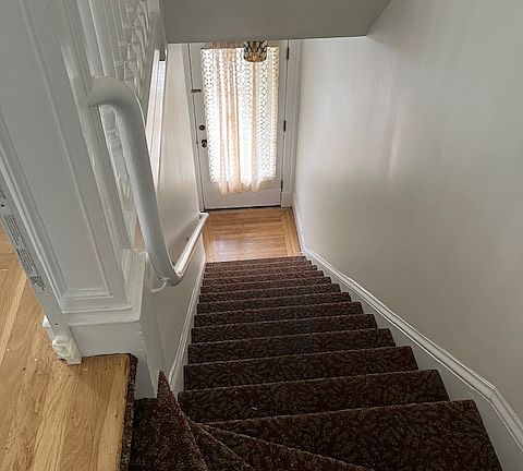 3rd image of 682 9th Ave
