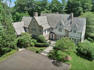26 Deer Park Dr, Greenwich, CT 06830