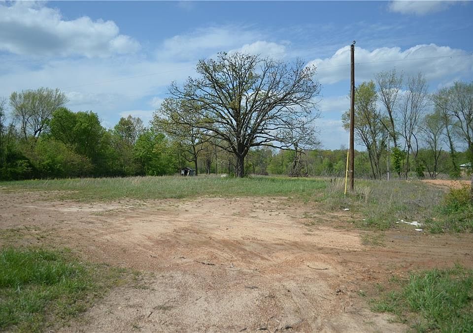 2nd image of 14716 W Highway 72