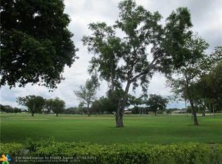 11087 NW 26th Dr, Coral Springs, FL 33065