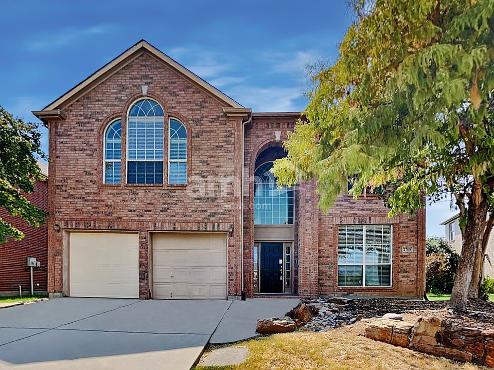 1st image of 2708 Maple Creek Dr