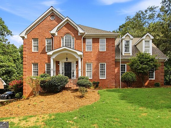 5th image of 2341 Weatherstone Cir SE