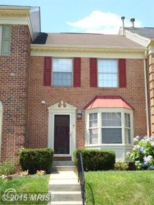 8 Far Corners Loop, Sparks, MD, 21152