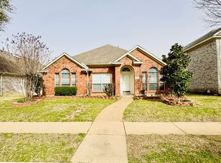 1221 Taylor Ln, Lewisville, TX 75077