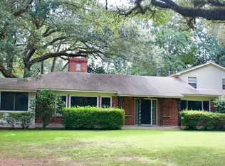 922 Cottage Hill Ave, Mobile, AL 36693