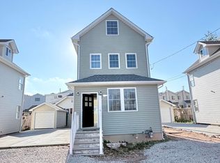 150 Riche Ave, Staten Island, NY 10314