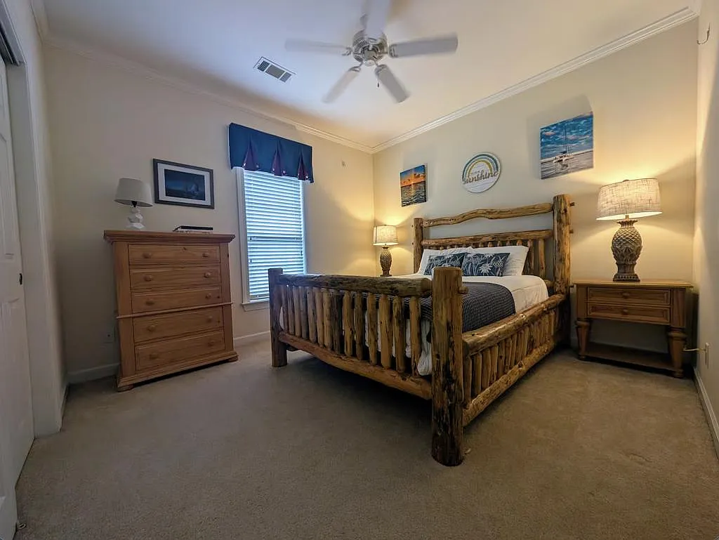 127 Ballard Ln — Photo 4