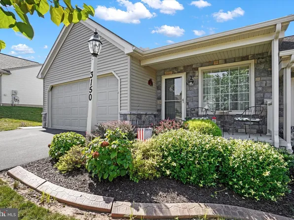 3150 Faire Wynd Pl, Dover, PA 17315