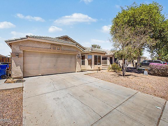 3rd image of 10810 W VIRGINIA Avenue