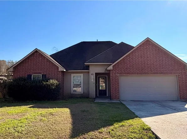 21206 Beau Chateau Blvd, Ponchatoula, LA 70454