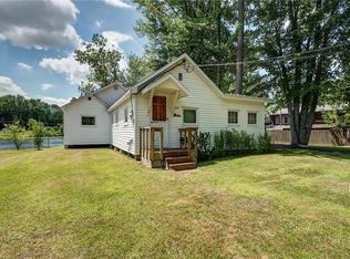 555 Oneida River Rd, Pennellville, NY 13132