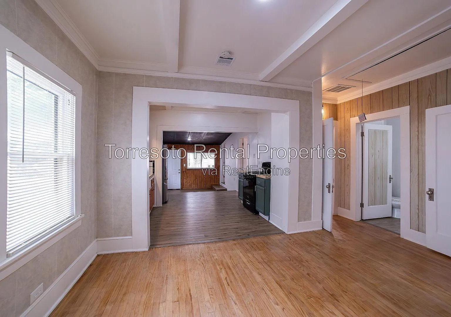 4 bed, 1.0 bath, 5998 sqft, $1,650 — Photo 3