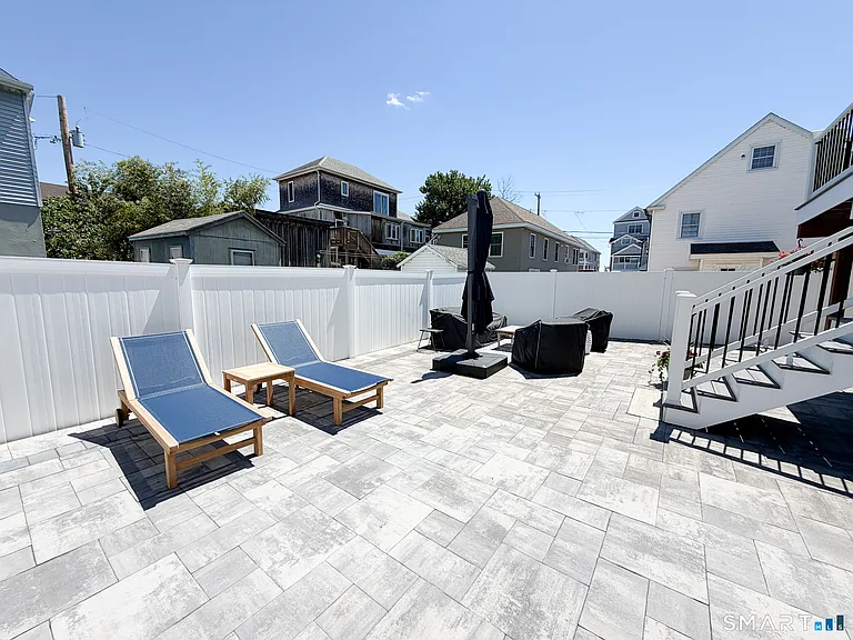 9 Hanover St — Photo 14