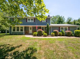 1 Merion Dr, Lincroft, NJ 07738