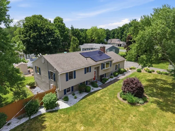 279 Adams St, Agawam, MA 01001