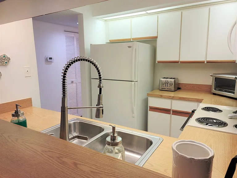 650 Bird Bay Dr E #105 — Photo 28