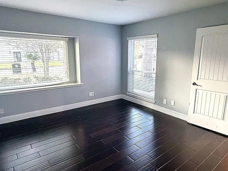 11211 Ash Creek Dr — Photo 16