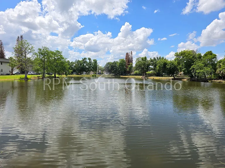 88 Windtree Ln #K — Photo 16
