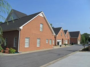 14 Compton Ct, Hartwell, GA 30643