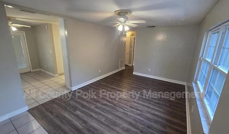 1636 Terry Rd — Photo 5