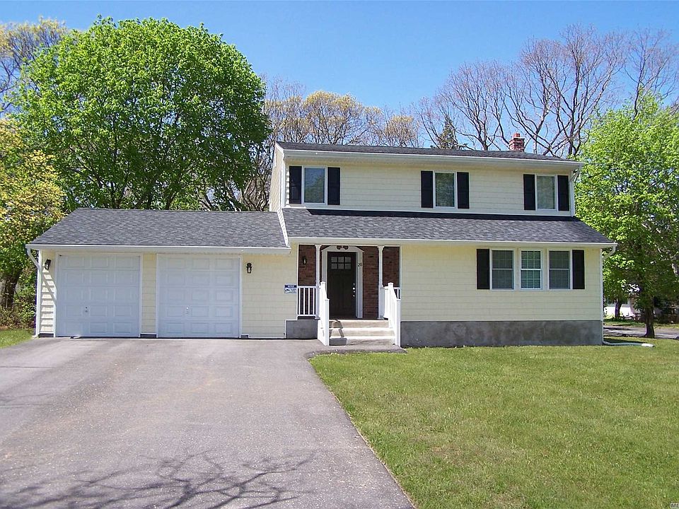 1st image of 28 Rosemary Ln