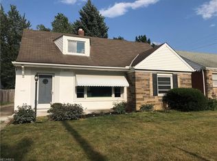 2079 Miramar Blvd, South Euclid, OH