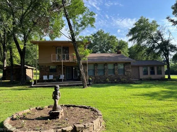 1260 County Line Rd, Keota, OK 74941