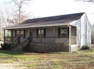 7590 Wagon Run Rd, Gloucester, VA 23061