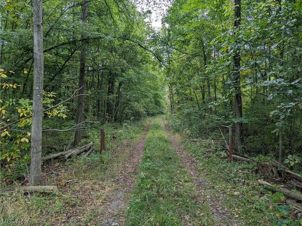 W Middletown Rd, Alliance, OH 44601