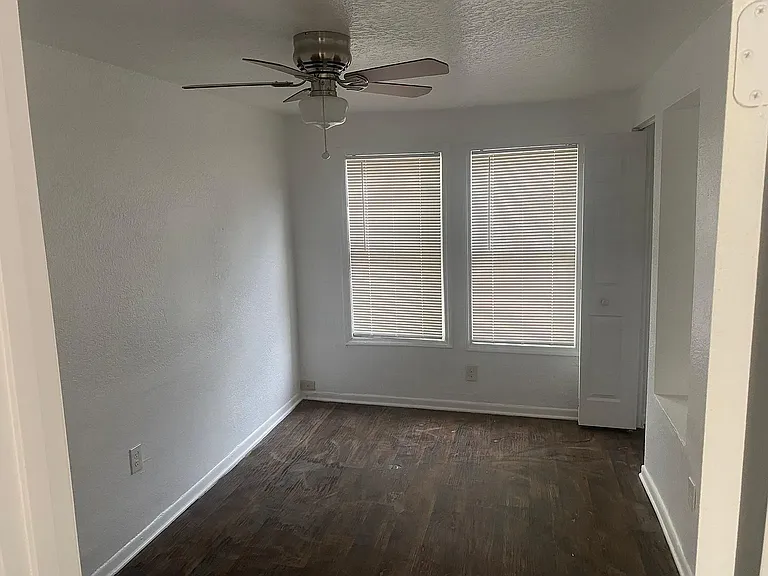1513 E Lake Ave — Photo 11