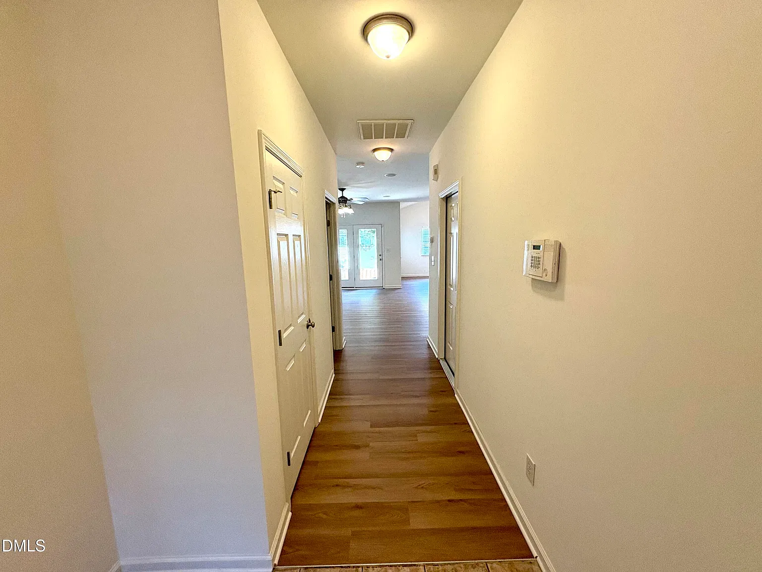 3 bed, 2.5 bath, $1,795 — Photo 2