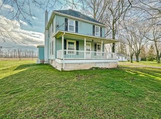 3677 Olcott St, Lockport, NY 14094
