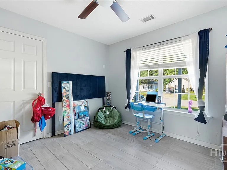 126 Bluelake Blvd — Photo 9