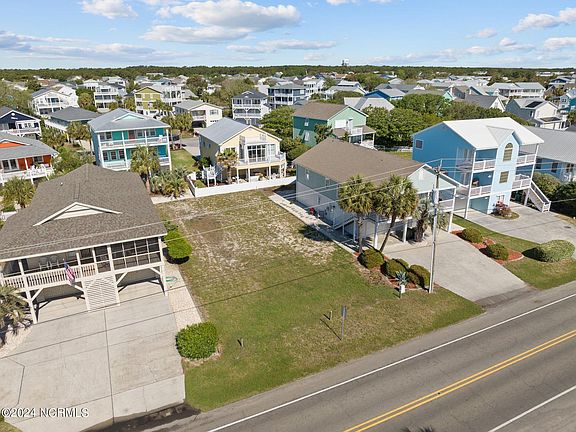 4th image of 725 Fort Fisher Boulevard N