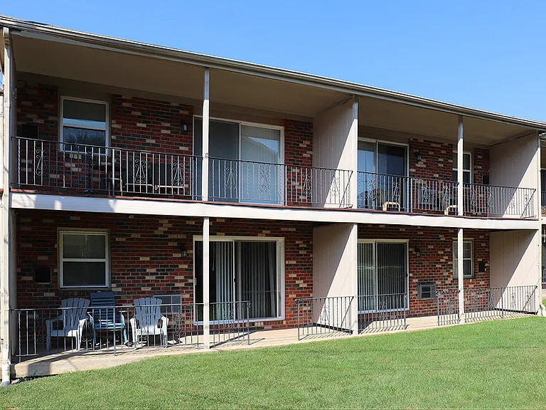 Concord Court Apartments — Photo 7