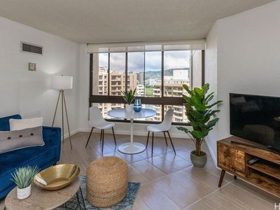 300 Wai Nani Way #I1704, Honolulu, HI, 96815
