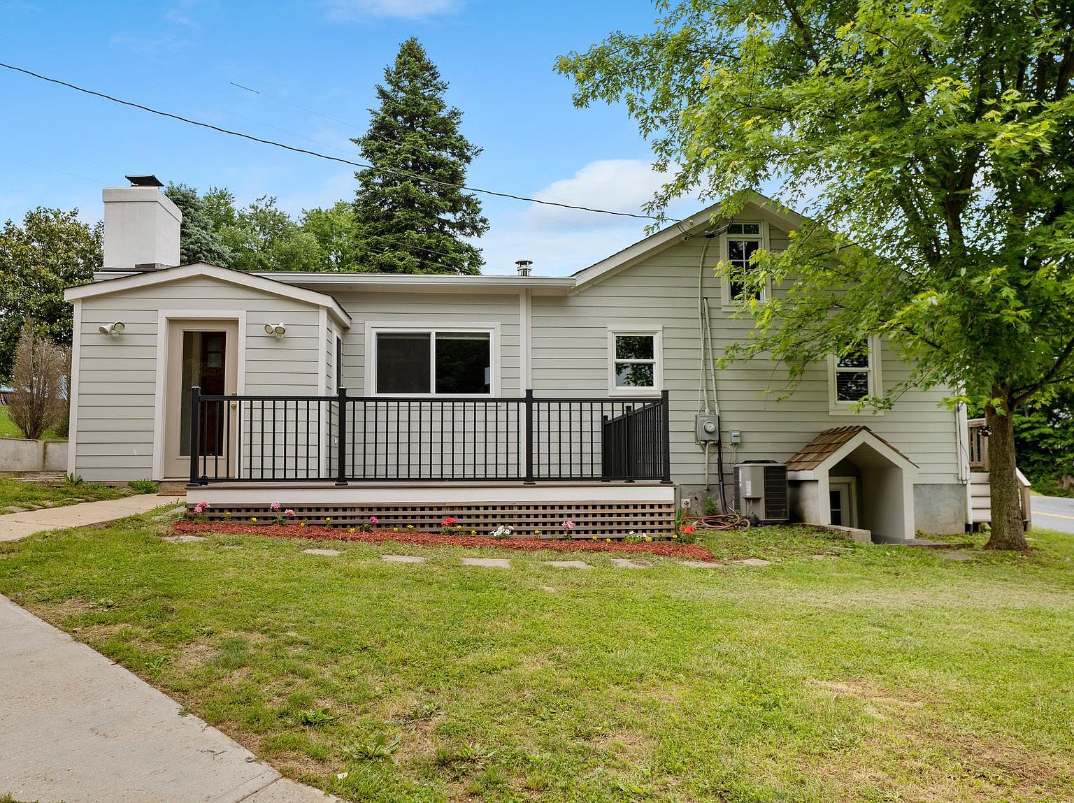 Ｂａｒｔｅｎｄｅｒ １７ 15705 Barnesville Rd, Boyds, MD 20841 | MLS #MDMC2183712