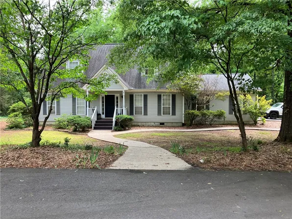 109 Shadowood Dr, Clemson, SC 29631