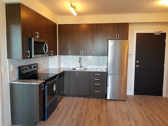 4th image of 22 E Haven Dr #518