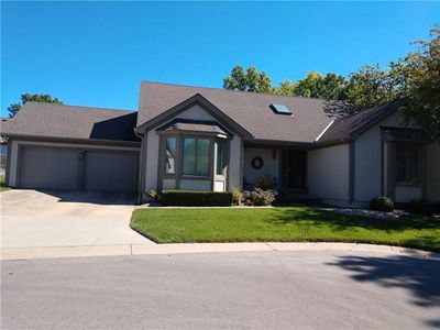 4615 W 89th St, Prairie Village, KS, 66207