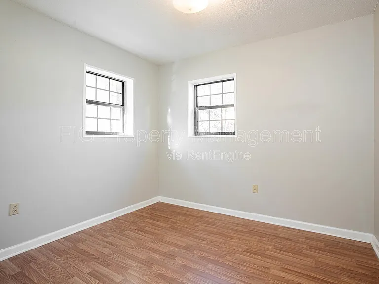 80 Jones Road — Photo 54