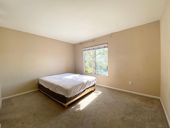 5th image of 7190 Shoreline Dr #6305
